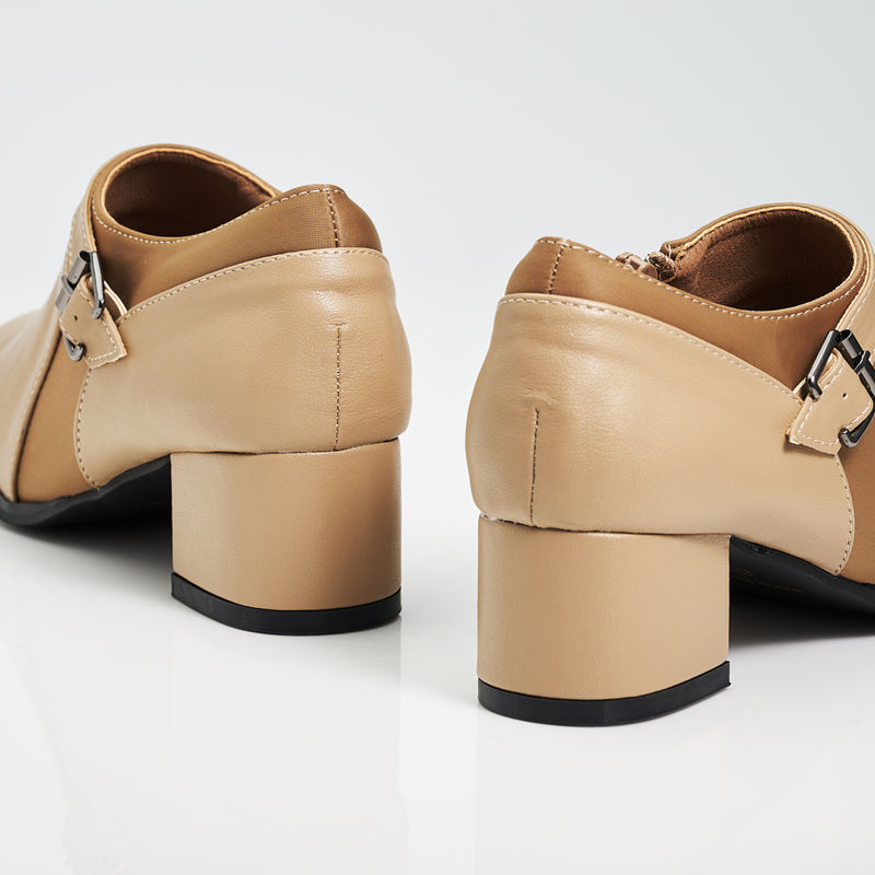 Load image into Gallery viewer, Low Cut Heeled Boots