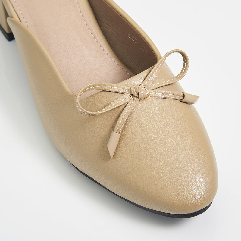 Load image into Gallery viewer, Ladies Slide On Heels
