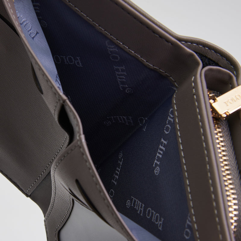 Load image into Gallery viewer, Ladies Bi-Fold Short Purse
