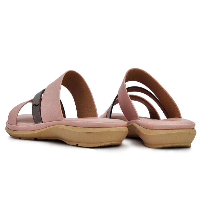 Load image into Gallery viewer, Contrasted Strap Sandals
