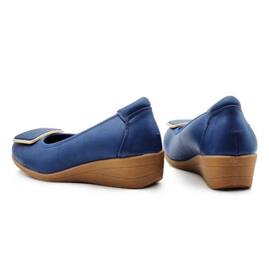 Round Toe Slip On Loafers