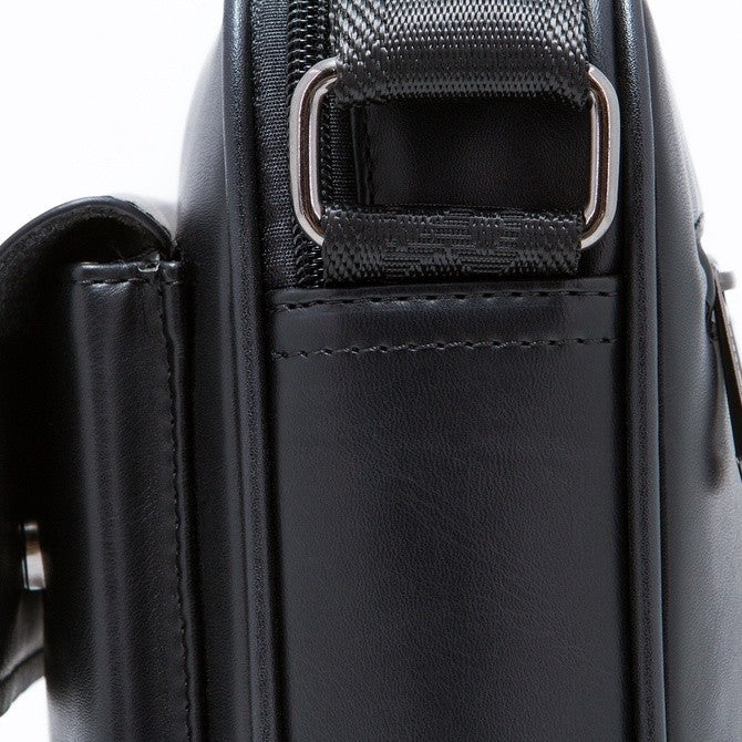 Load image into Gallery viewer, Oily Texture Half Flap Crossbody Bag
