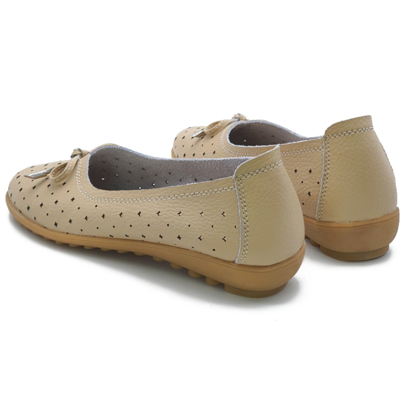 Load image into Gallery viewer, Punched Hole Low Wedge Ballet Shoes
