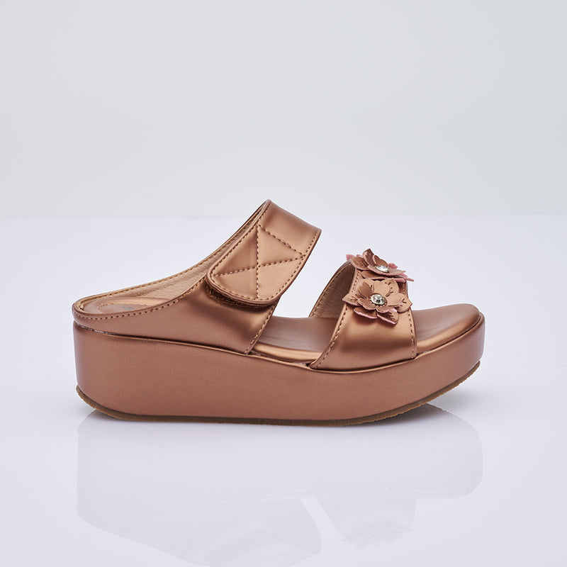 Load image into Gallery viewer, Kid Girl Velcro Wedge Sandals
