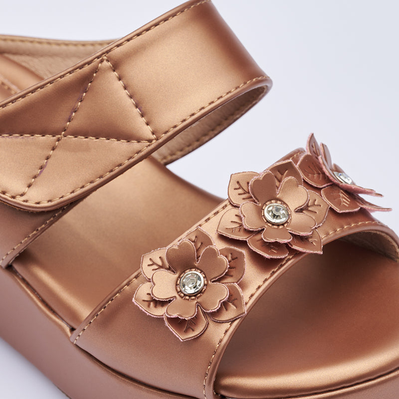 Load image into Gallery viewer, Kid Girl Velcro Wedge Sandals
