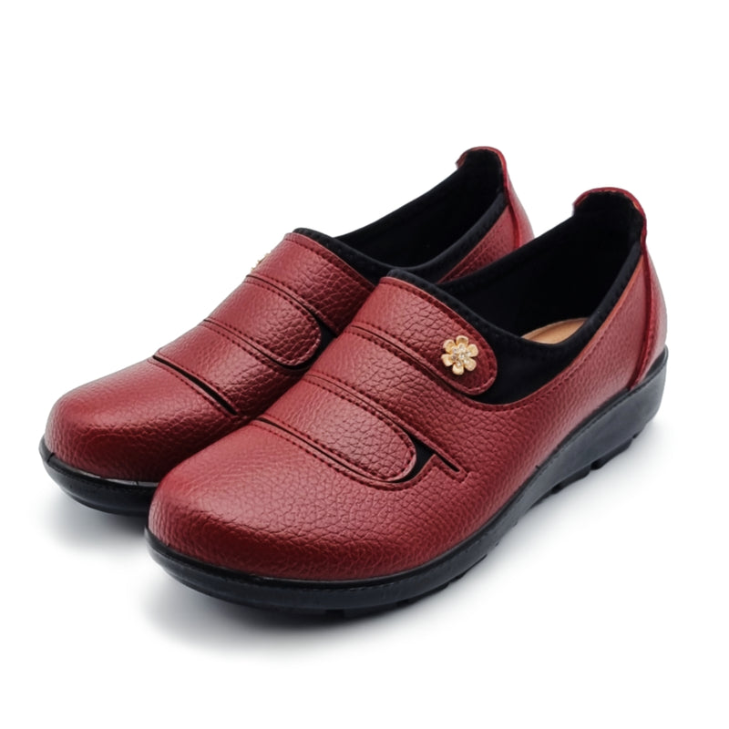 Load image into Gallery viewer, Flower Decor Slip On Shoes
