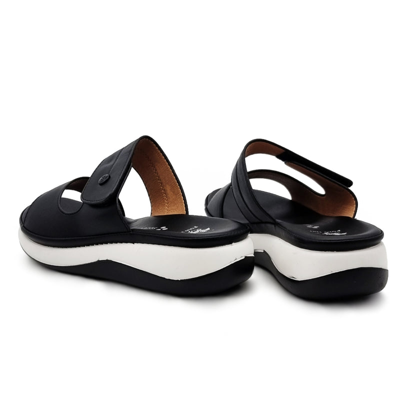 Load image into Gallery viewer, Two-Tone MidSole Sliders with Velcro Fastening
