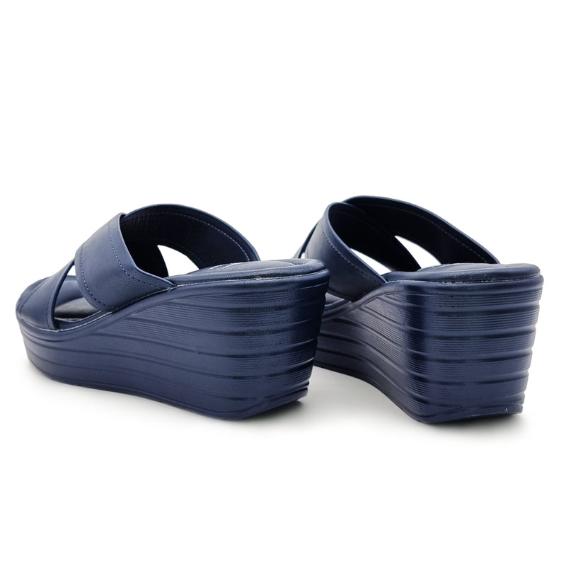 Load image into Gallery viewer, Solid Colour Cross Strap Wedges

