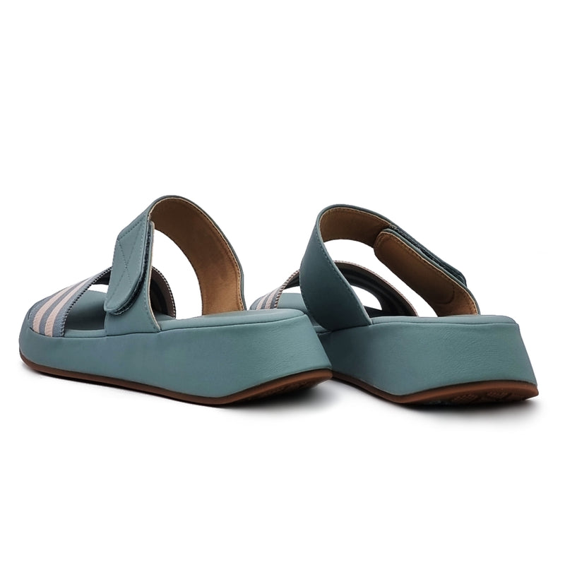 Load image into Gallery viewer, Two Band Velcro Wedge Sandals
