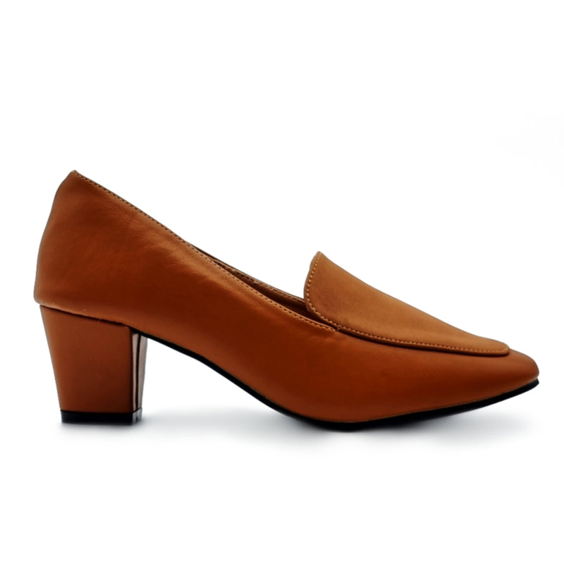 Load image into Gallery viewer, Suede Vamp Heels
