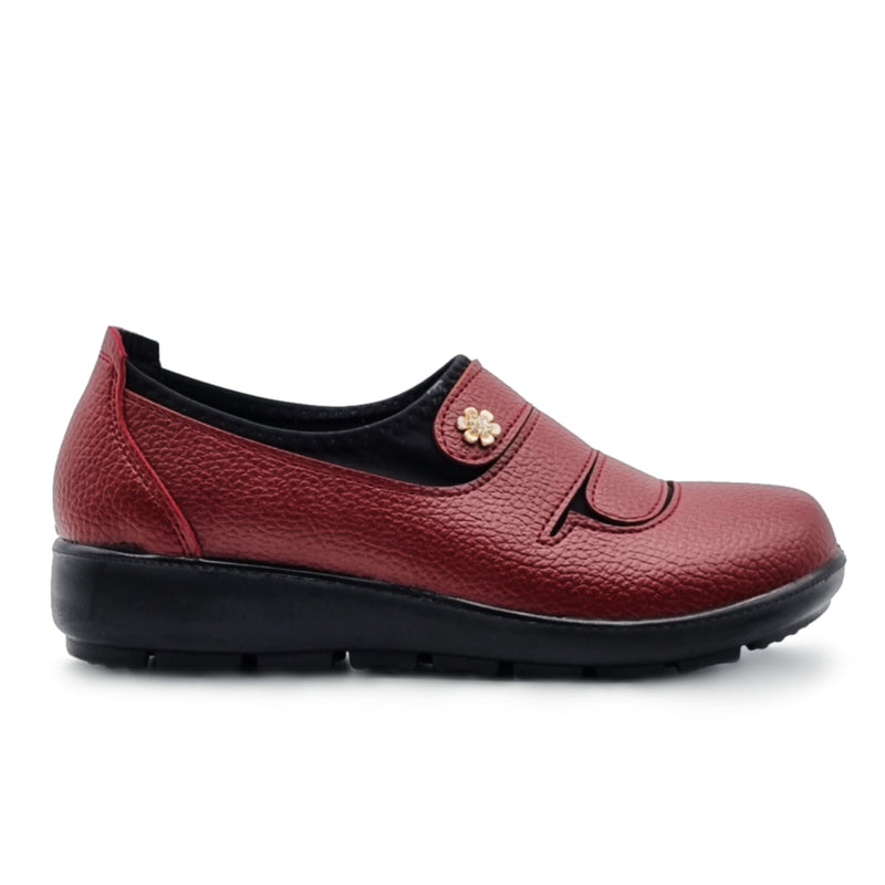 Load image into Gallery viewer, Flower Decor Slip On Shoes

