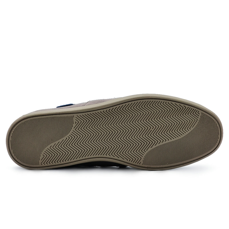 Load image into Gallery viewer, Smooth Vamp Slip On Loafers
