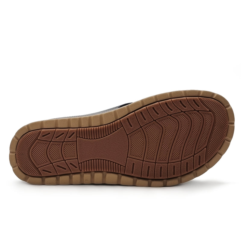 Load image into Gallery viewer, Cut Out Flatform Sandals
