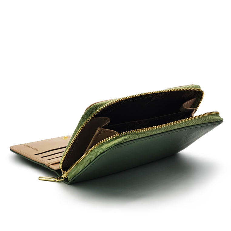 Load image into Gallery viewer, Snap Button Bi-Fold Wallet with Zipper
