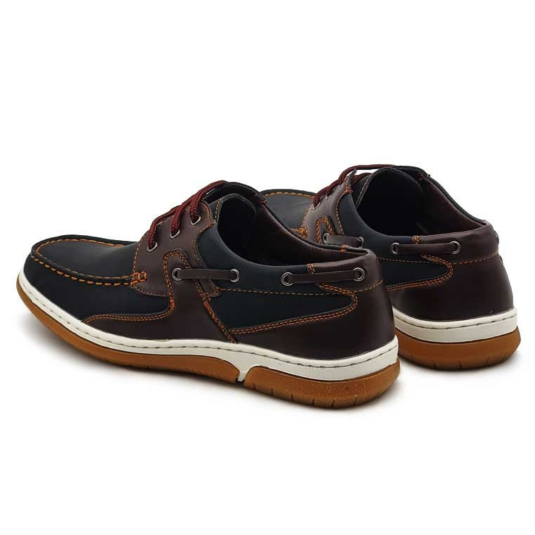 Load image into Gallery viewer, Lace Up Boat Shoes
