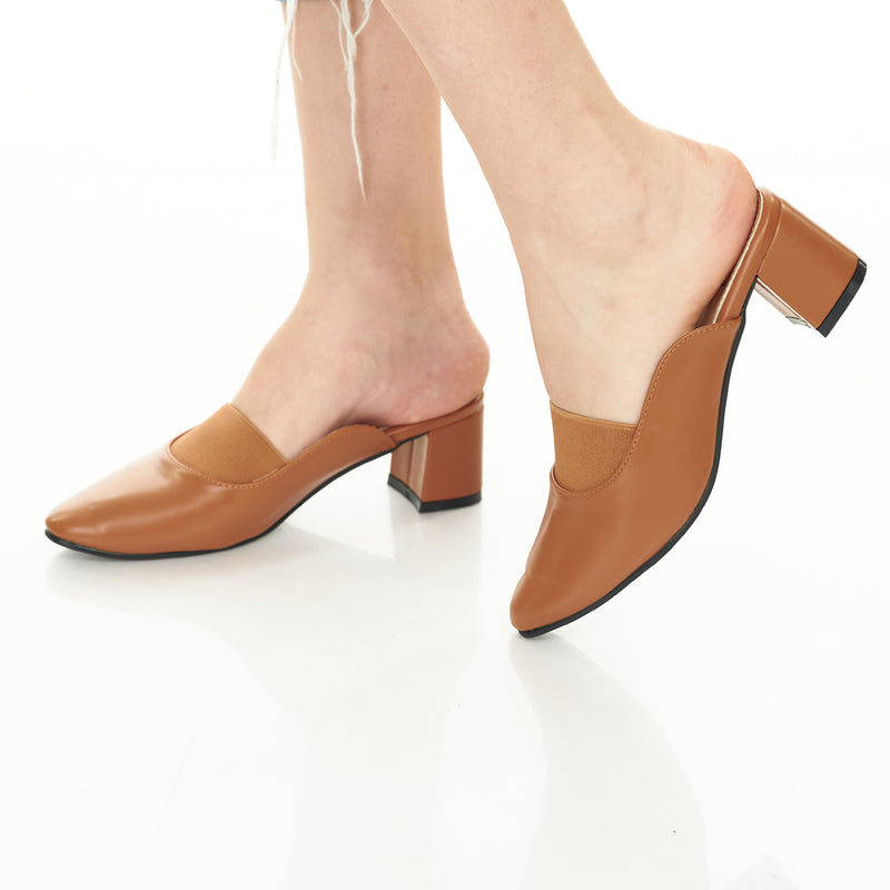Load image into Gallery viewer, Chunky Heeled Mules
