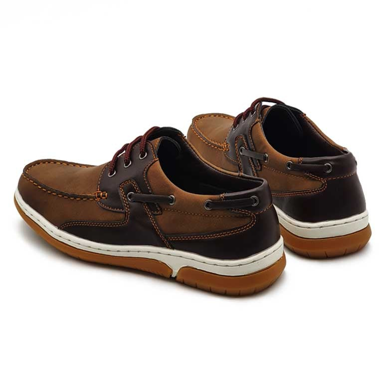 Load image into Gallery viewer, Lace Up Boat Shoes
